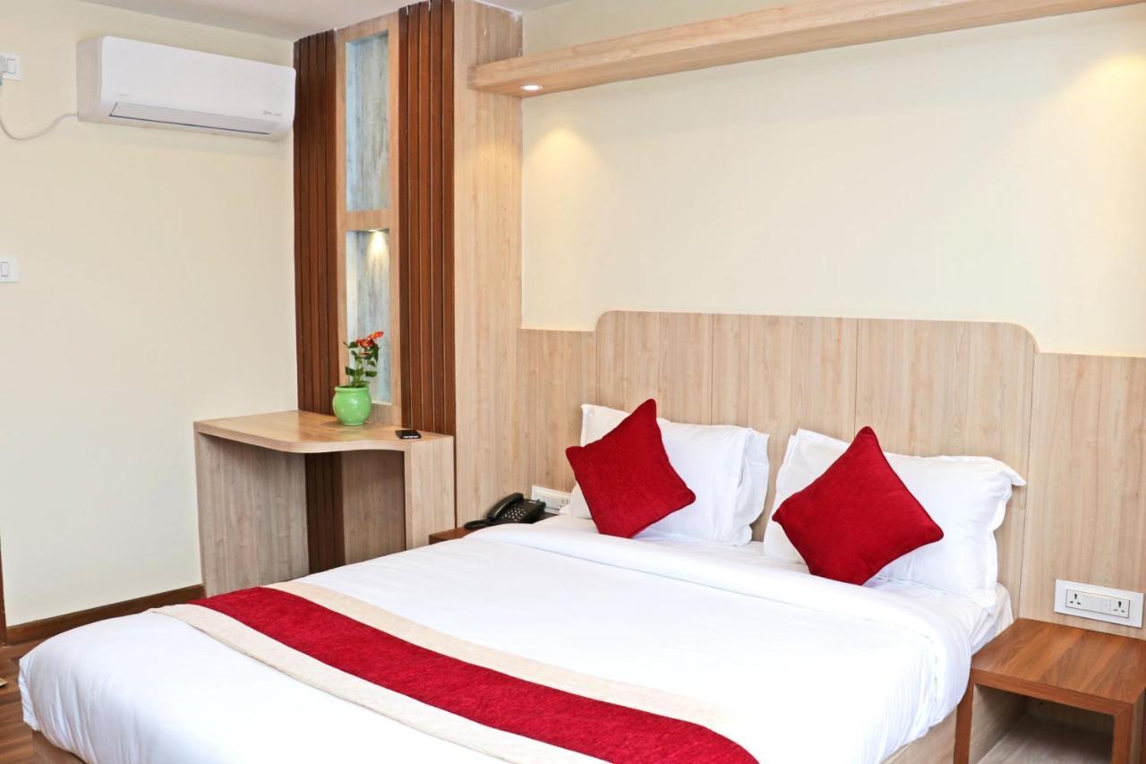 Hotel Nilakantha Pvt. Ltd Κατμαντού Εξωτερικό φωτογραφία