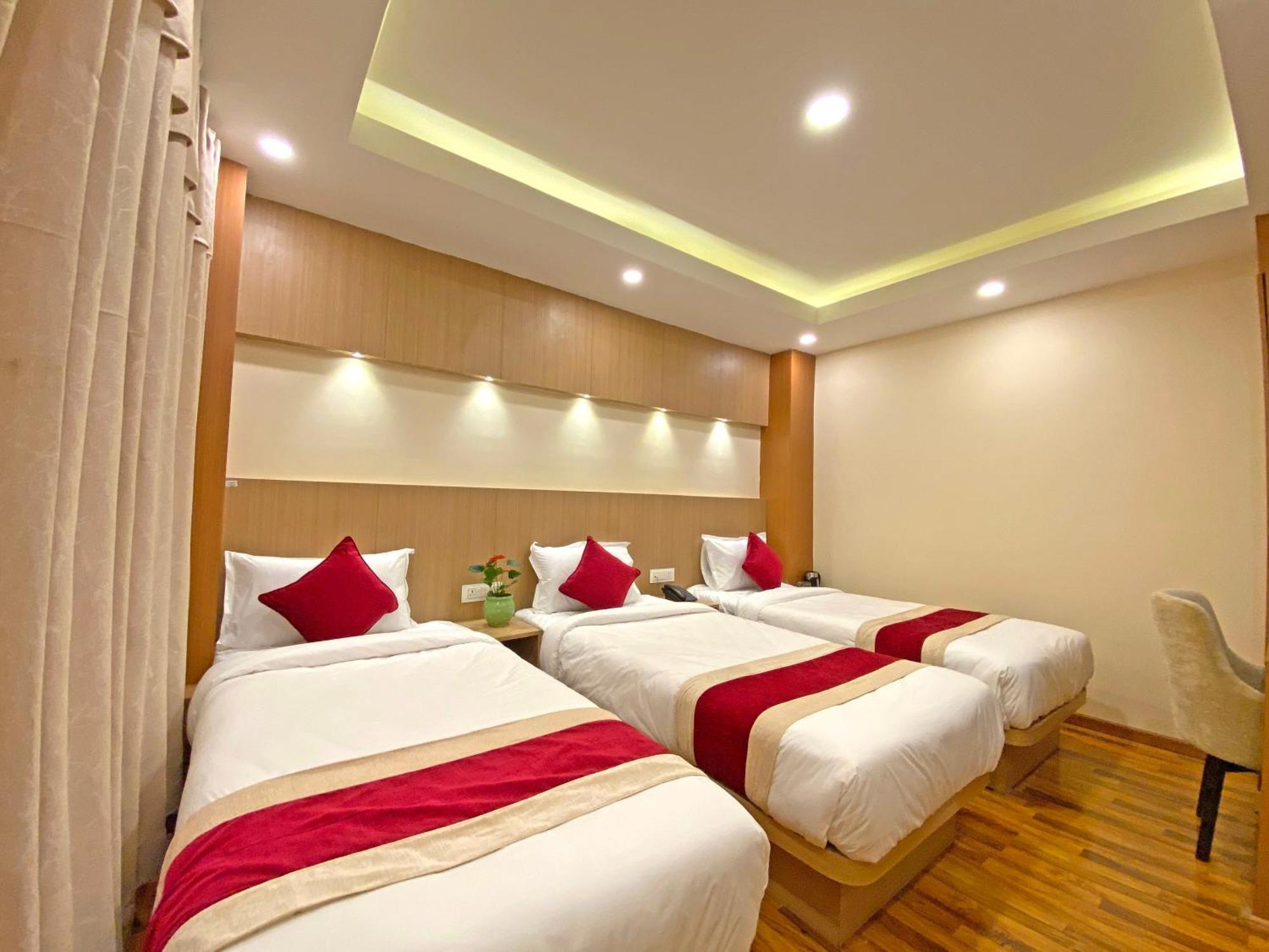 Hotel Nilakantha Pvt. Ltd Κατμαντού Εξωτερικό φωτογραφία